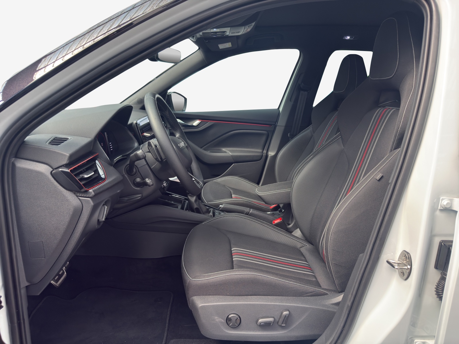 SKODA Kamiq 1.5 TSI Monte Carlo DSG-image-7