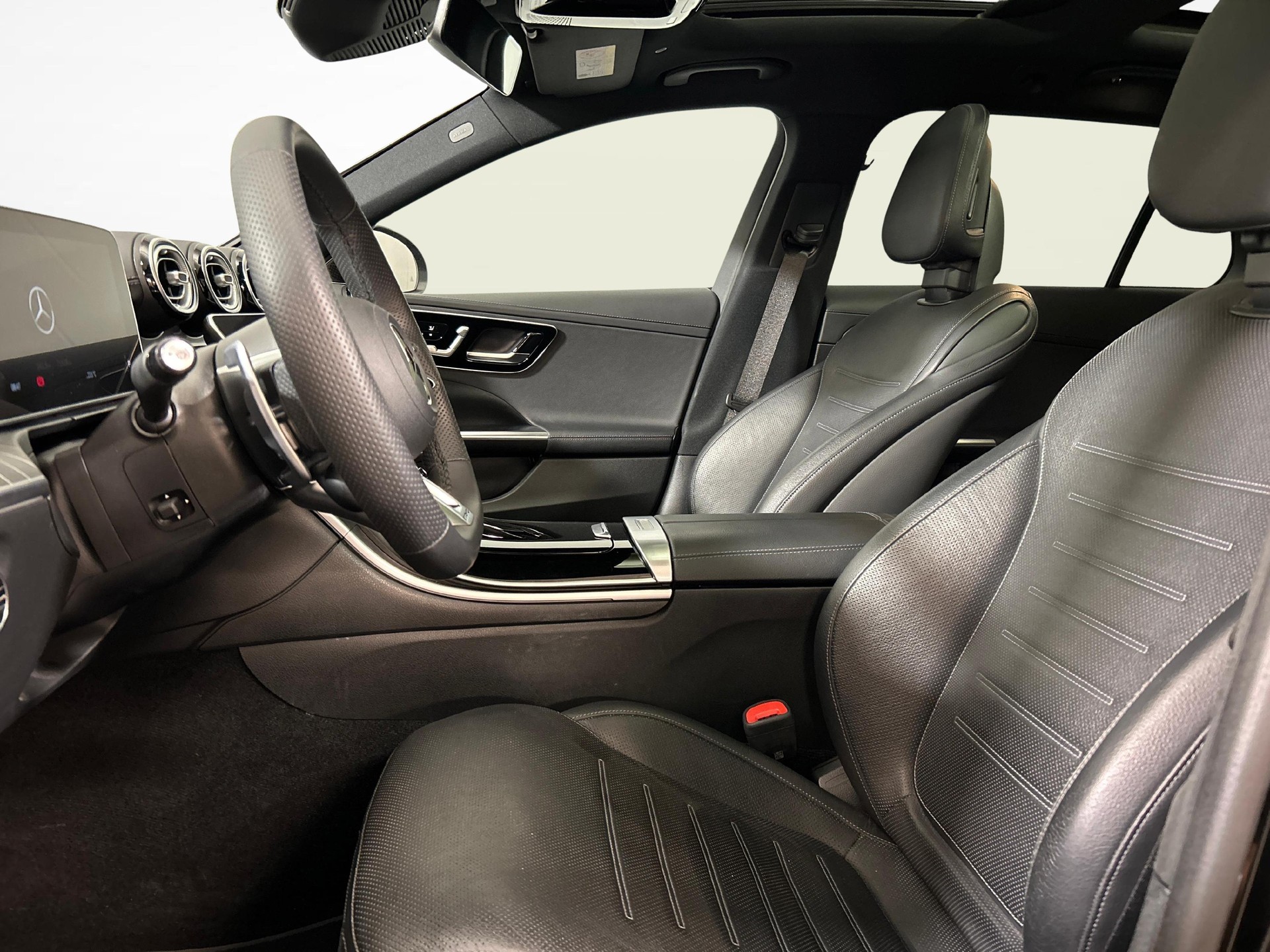 MERCEDES-BENZ C 43 AMG 4matic Kombi-image-2
