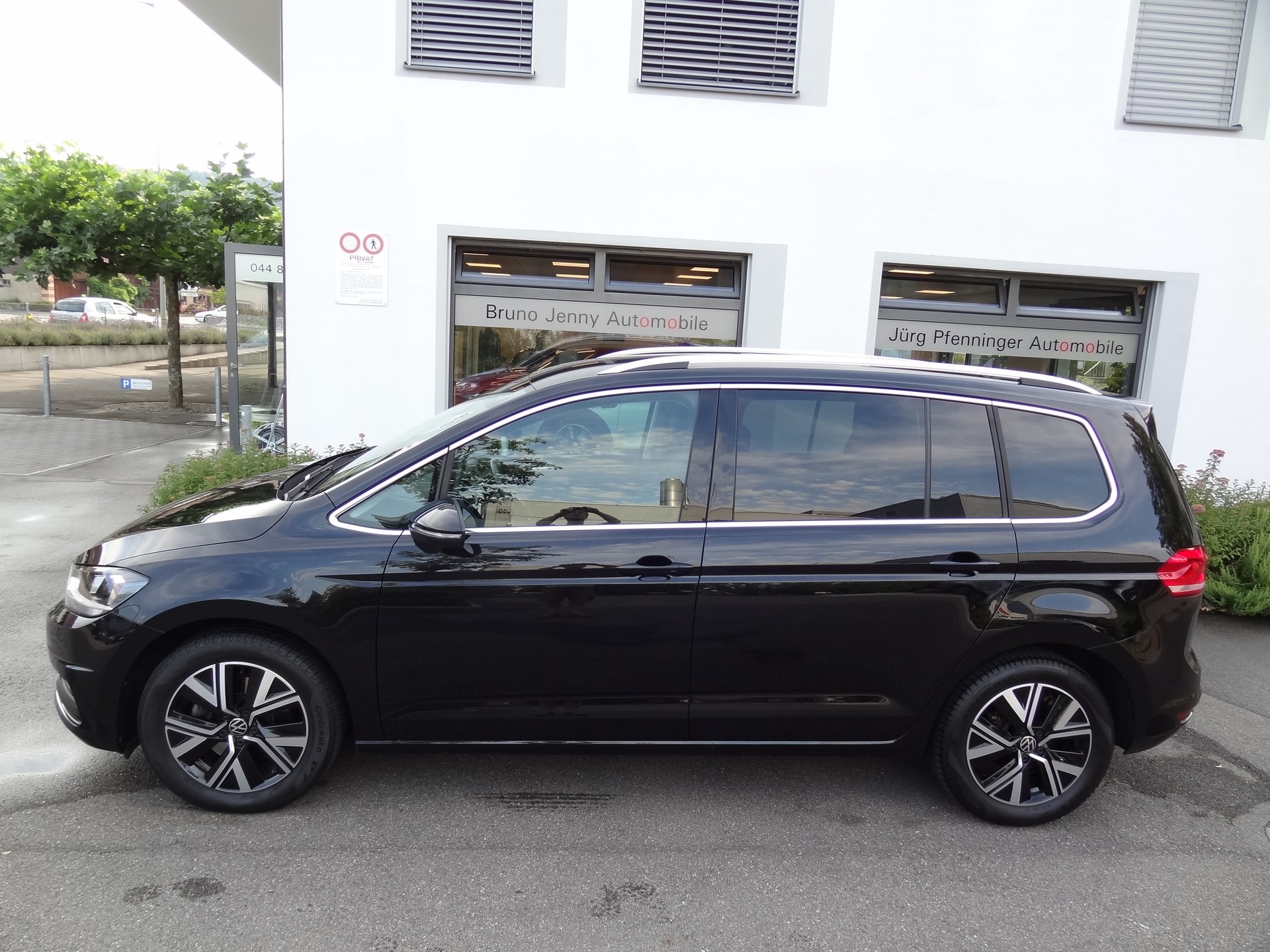 VW Touran 1.5 TSI EVO Highline DSG-image-1