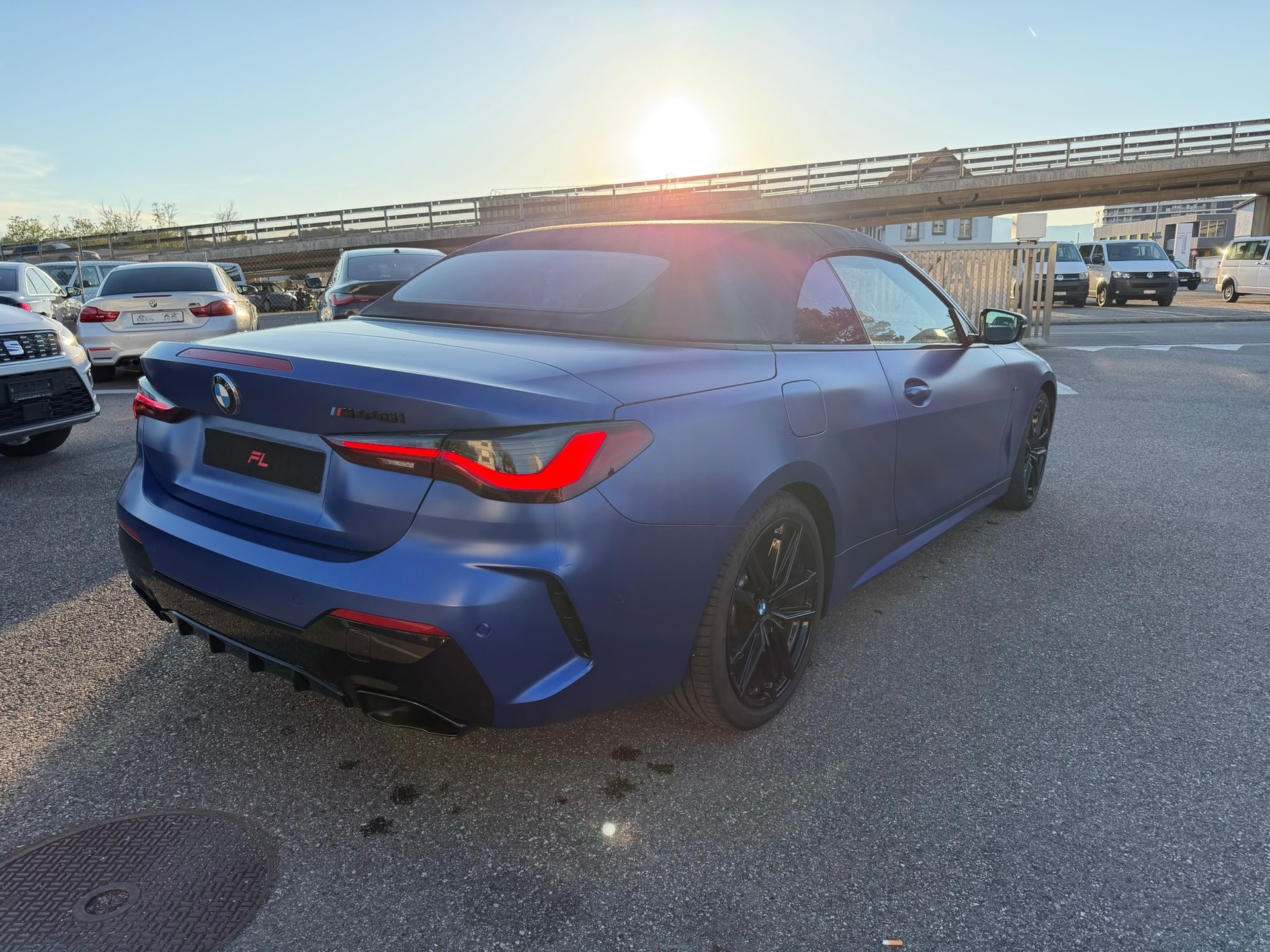 BMW M440i xDrive 48V Cabriolet Steptronic M couleur special matte-image-26