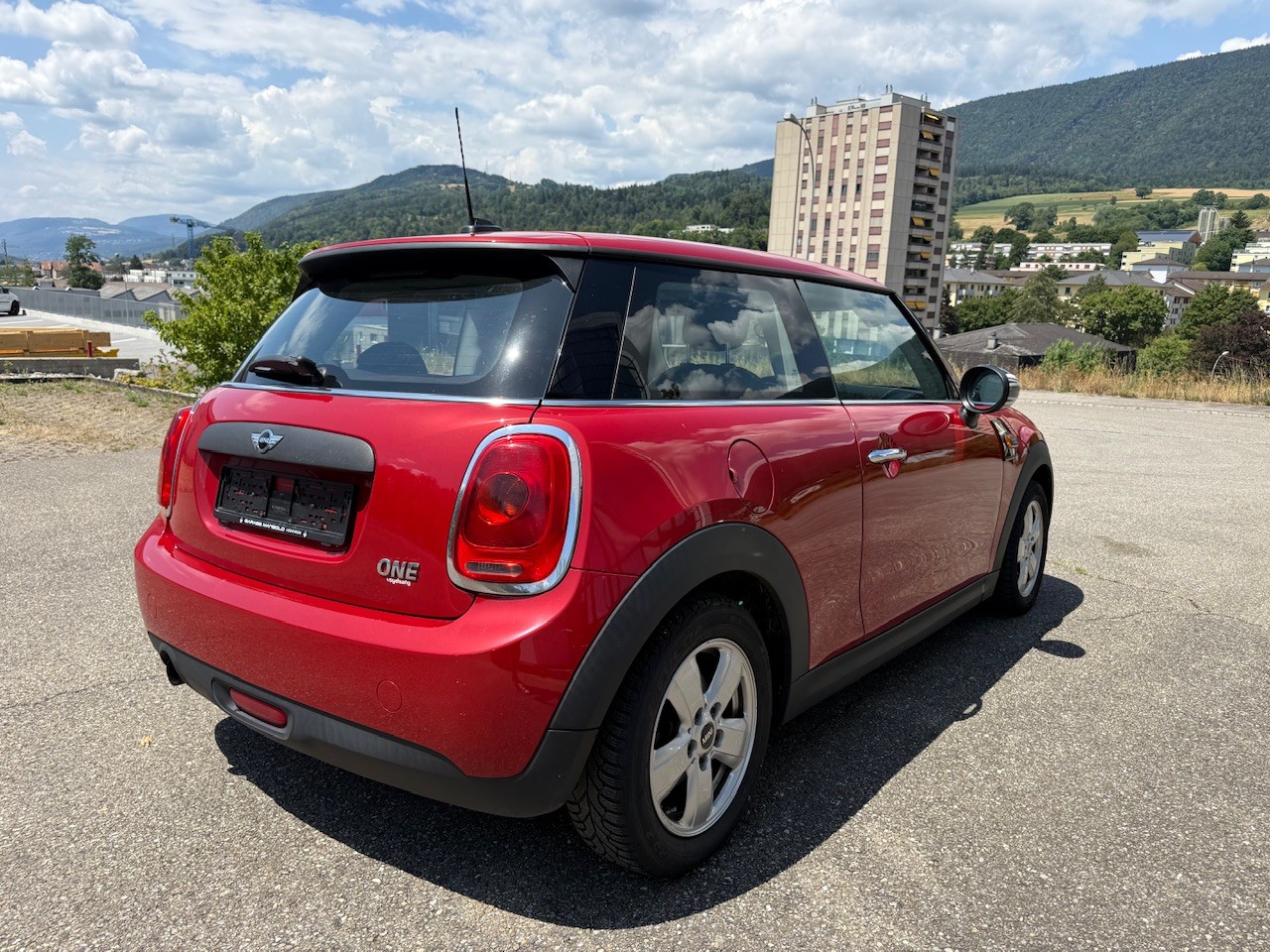 MINI One First Classic Edition-image-6
