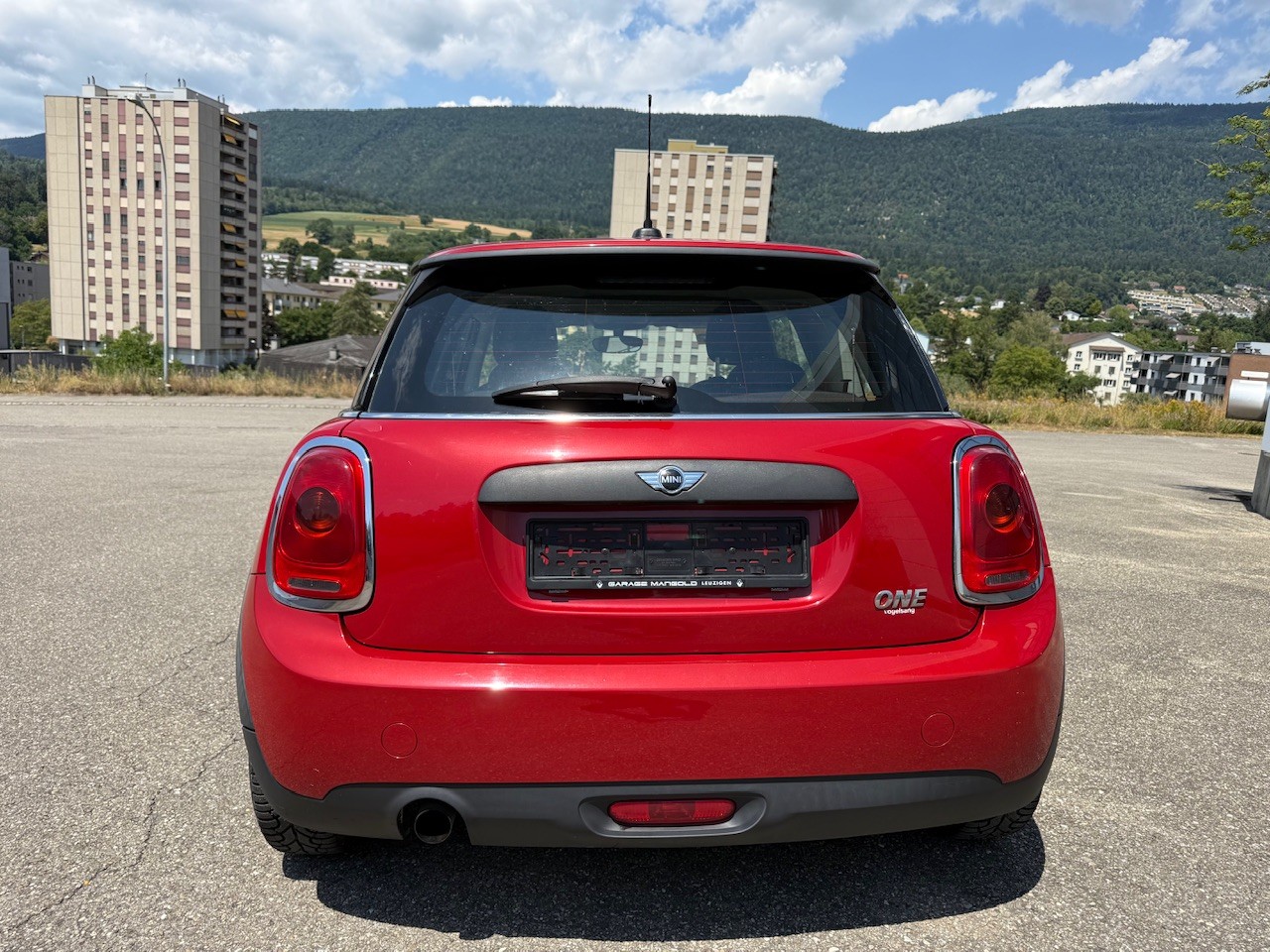 MINI One First Classic Edition-image-5