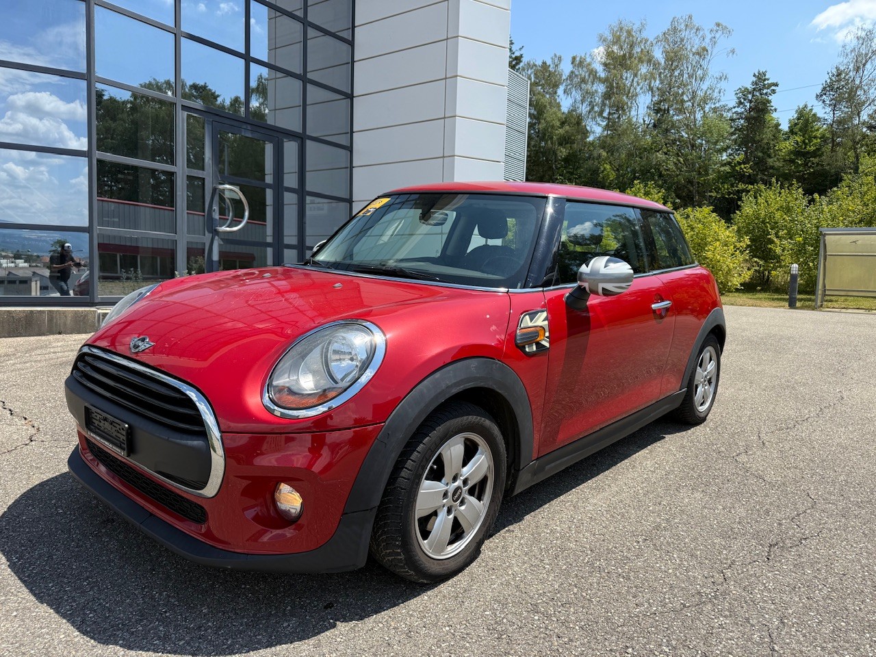 MINI One First Classic Edition-image-2