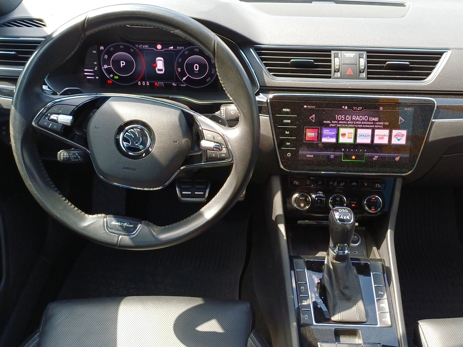 SKODA Superb Combi 2.0 TDi L&K 4x4 DSG-image-8