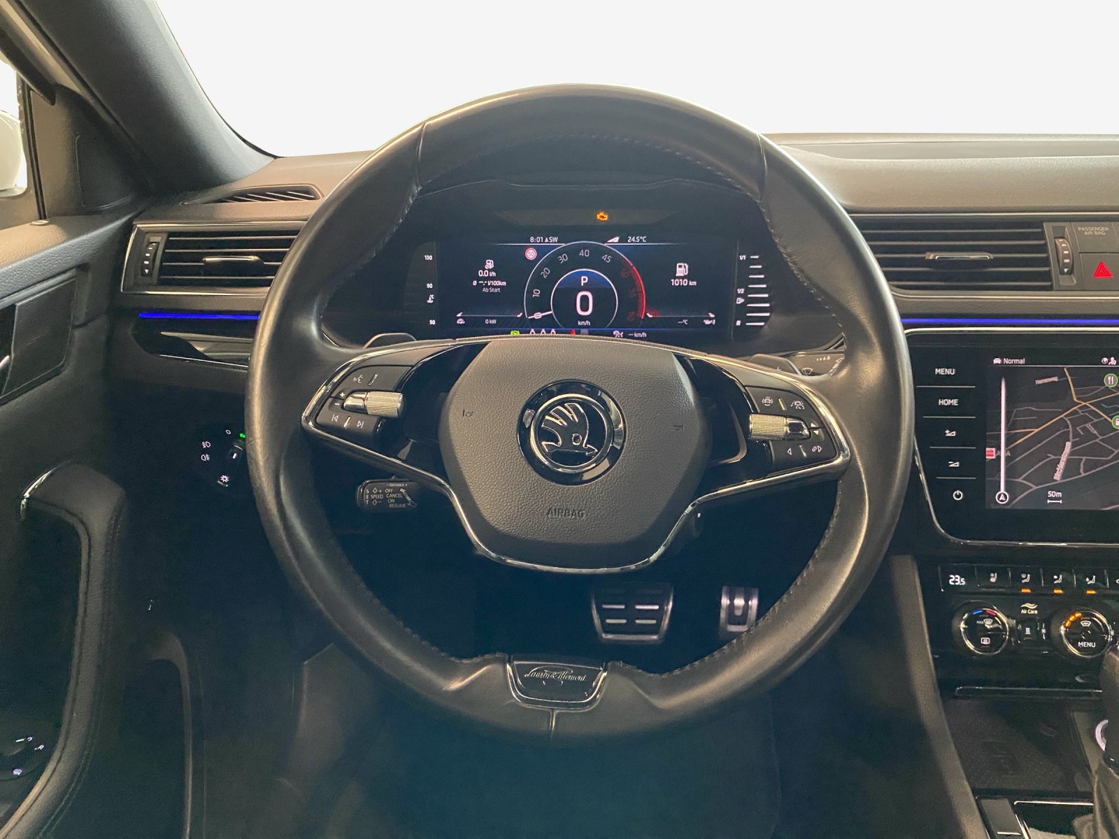 SKODA Superb Combi 2.0 TDi L&K 4x4 DSG-image-9