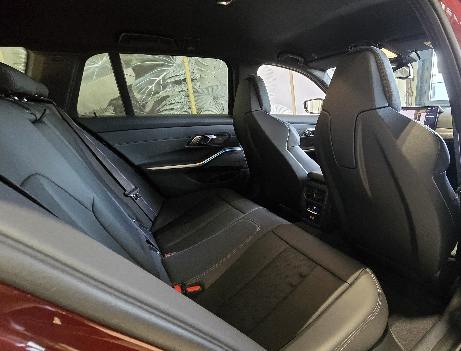 BMW M3 Touring xDrive Competition M-image-14