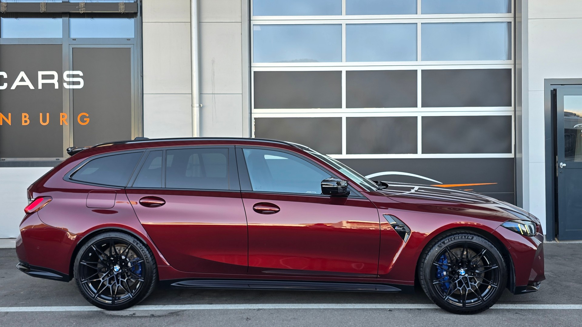 BMW M3 Touring xDrive Competition M-image-2