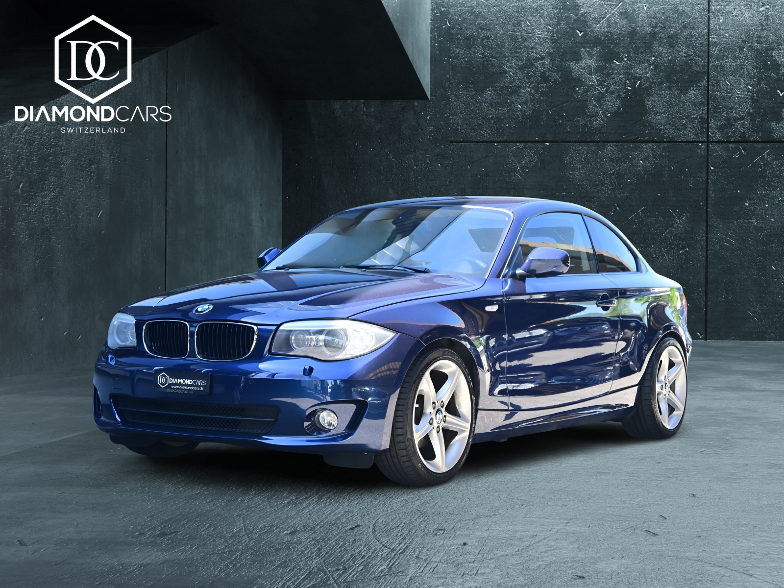 BMW 120i Coupé **M-Sport**-image-0