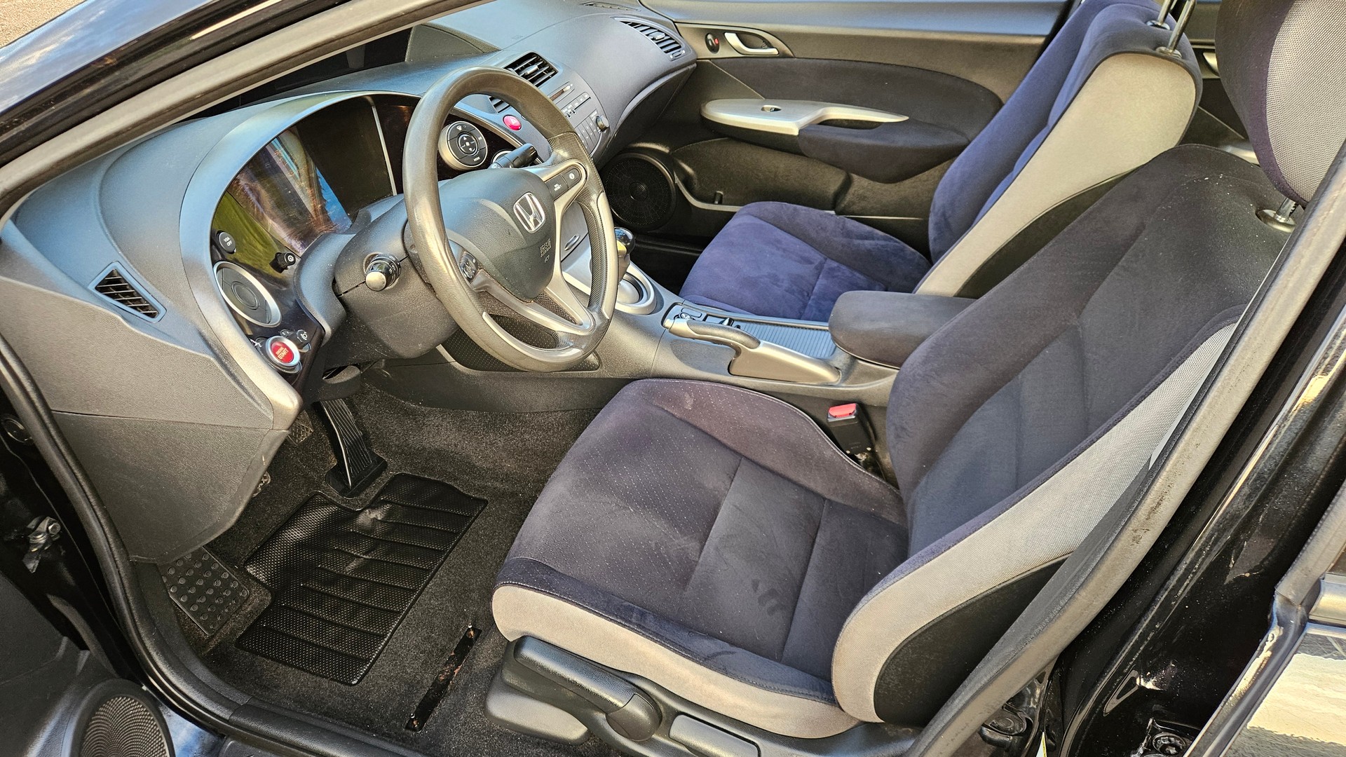 HONDA Civic 1.8i Sport-image-7