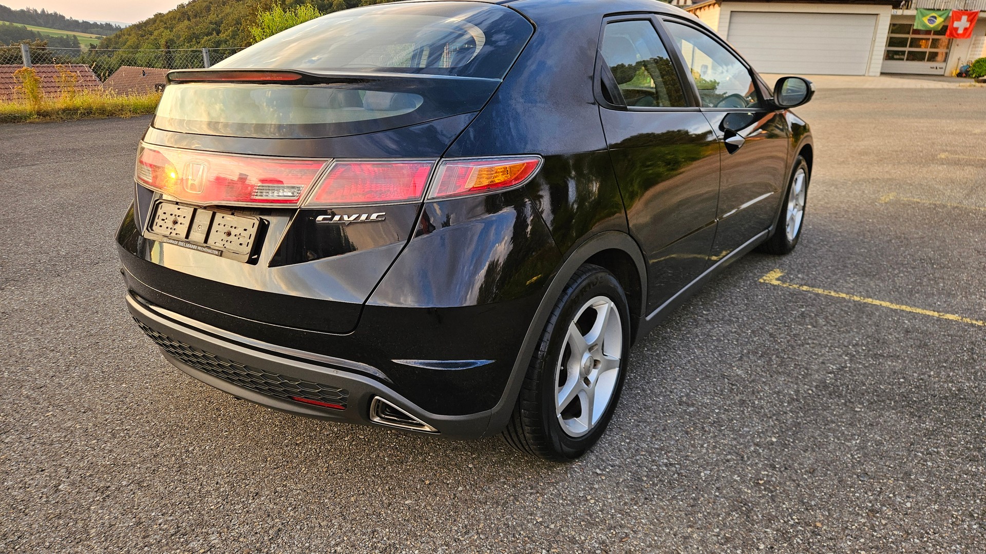 HONDA Civic 1.8i Sport-image-1