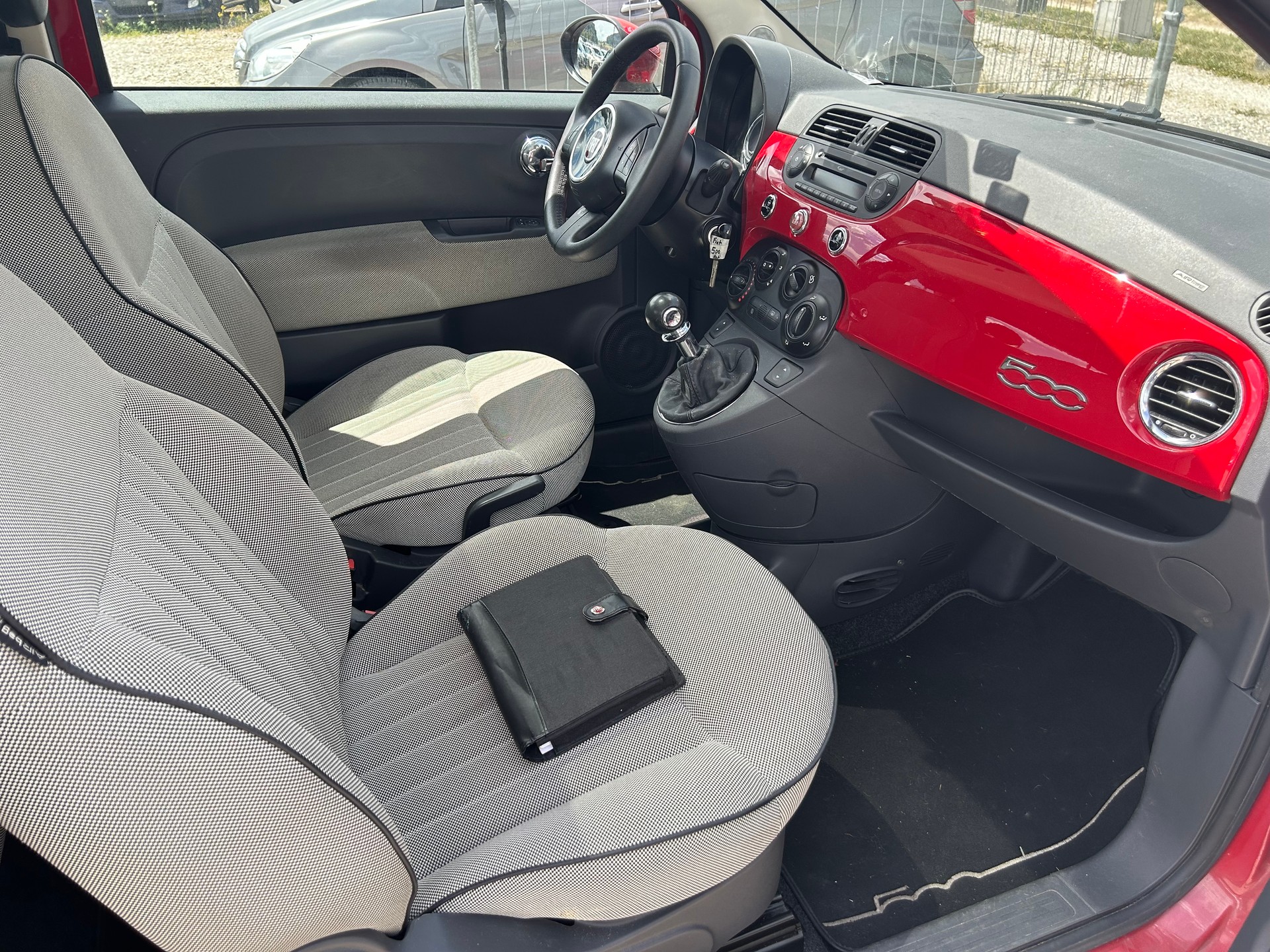 FIAT 500 1.2 Lounge-image-10