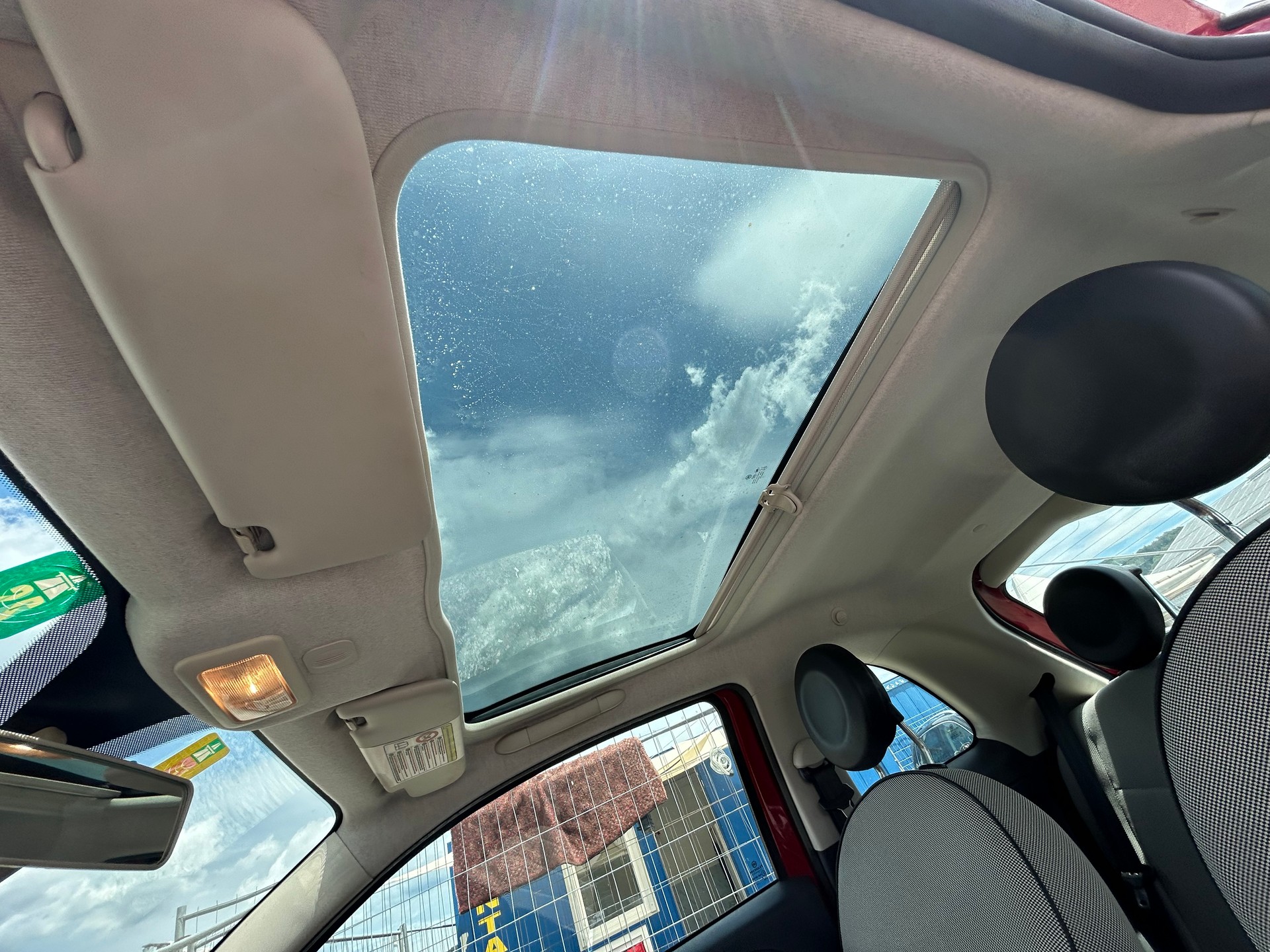 FIAT 500 1.2 Lounge-image-12