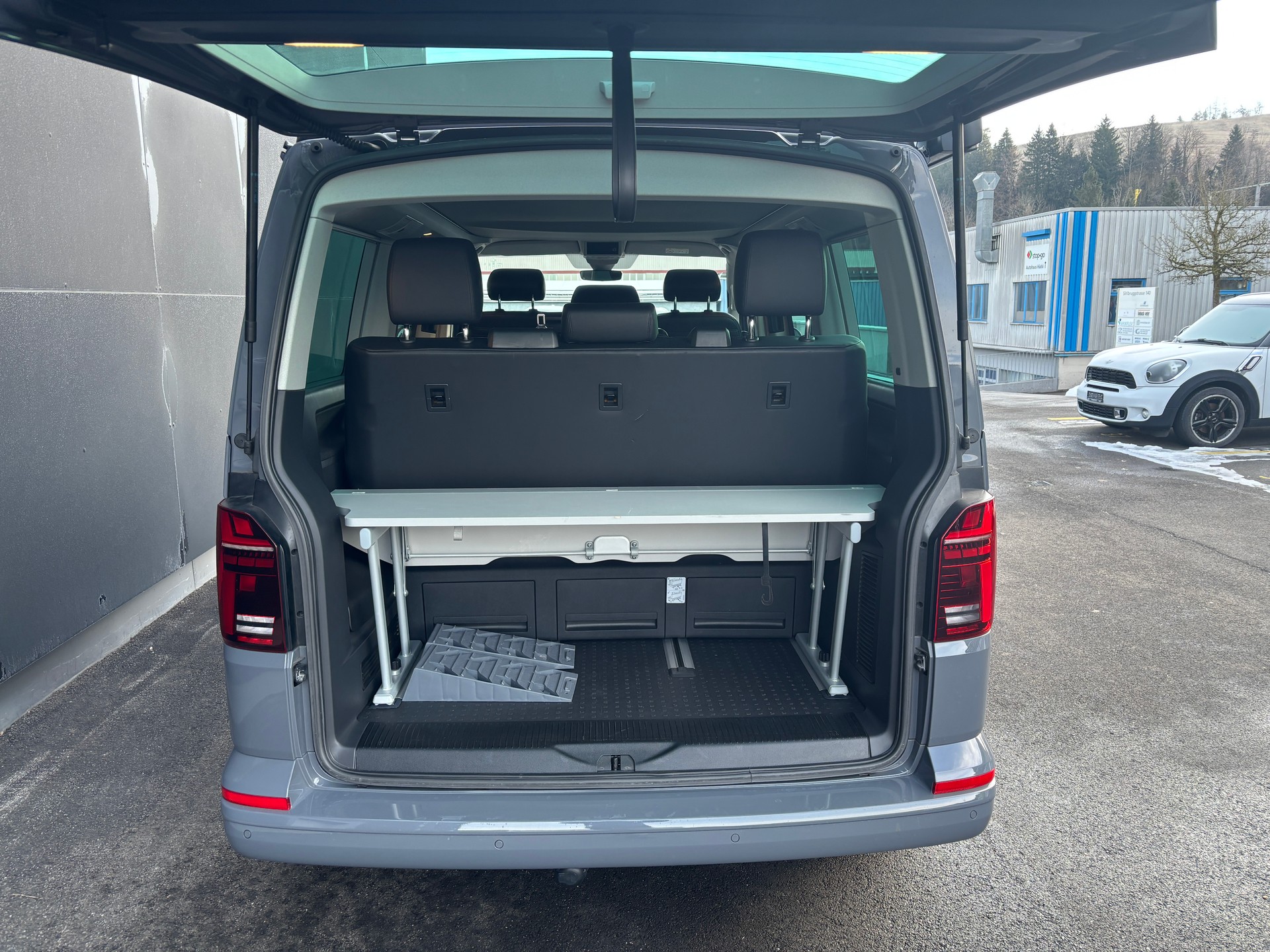 VW 2.0 TDI 204 Beach DSG 4m-image-4