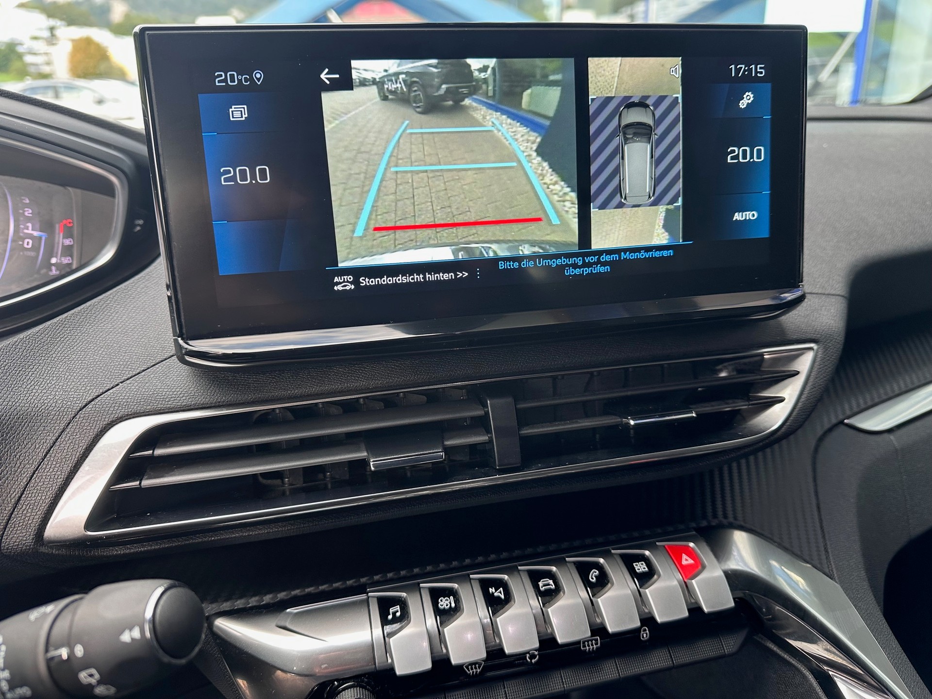 PEUGEOT 5008 1.2 PureTech 7-Plätzer *5 Jahre Werksgarantie* Allure Pack-image-11