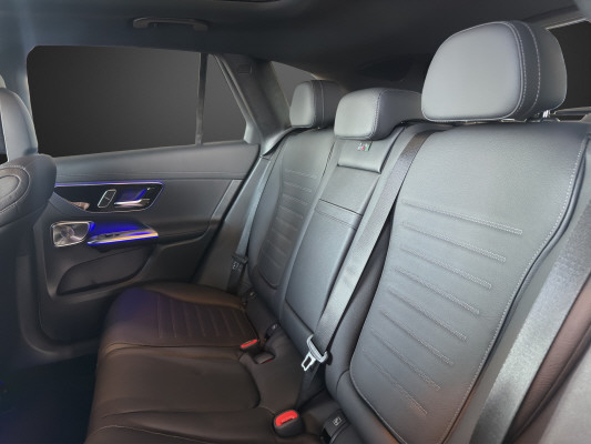 MERCEDES-BENZ GLC 200 4Matic 9G-Tronic-image-9