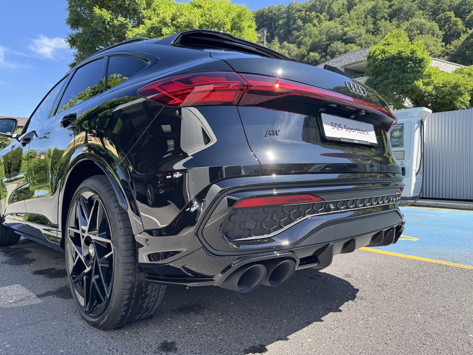 AUDI SQ5-image-17