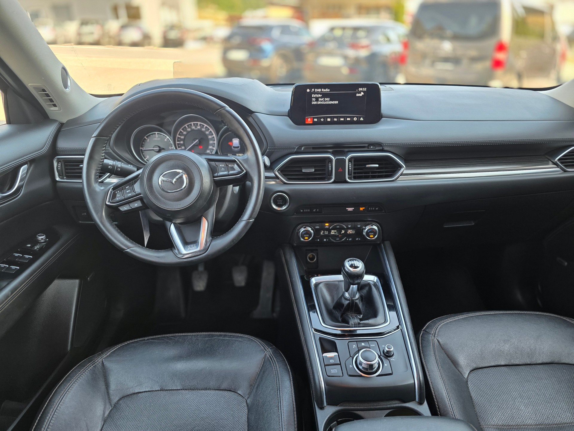 MAZDA CX-5 SKYACTIV-D 175 Revolution AWD-image-9