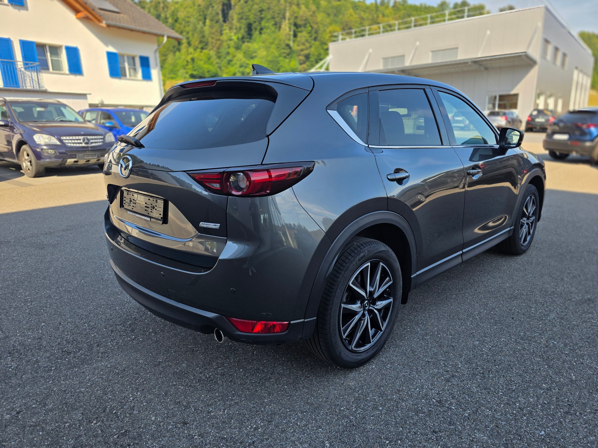 MAZDA CX-5 SKYACTIV-D 175 Revolution AWD-image-4