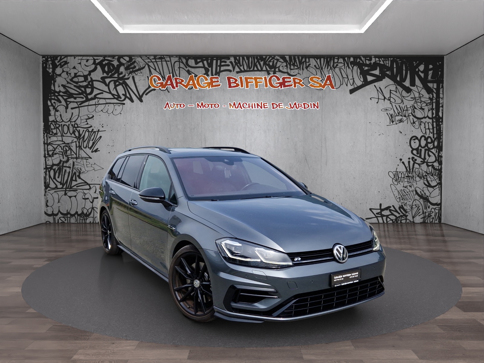 VW Golf Variant 2.0 TSI R 4Motion DSG-image-0