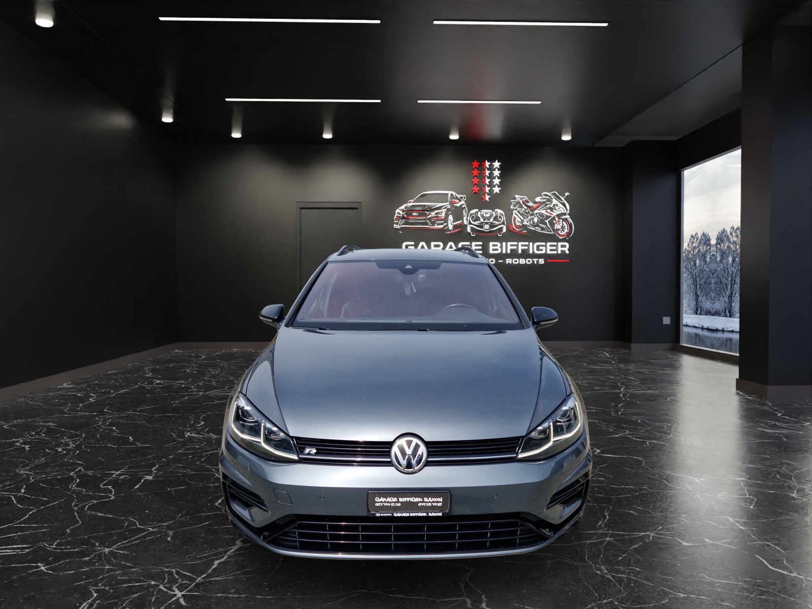 VW Golf Variant 2.0 TSI R 4Motion DSG-image-13