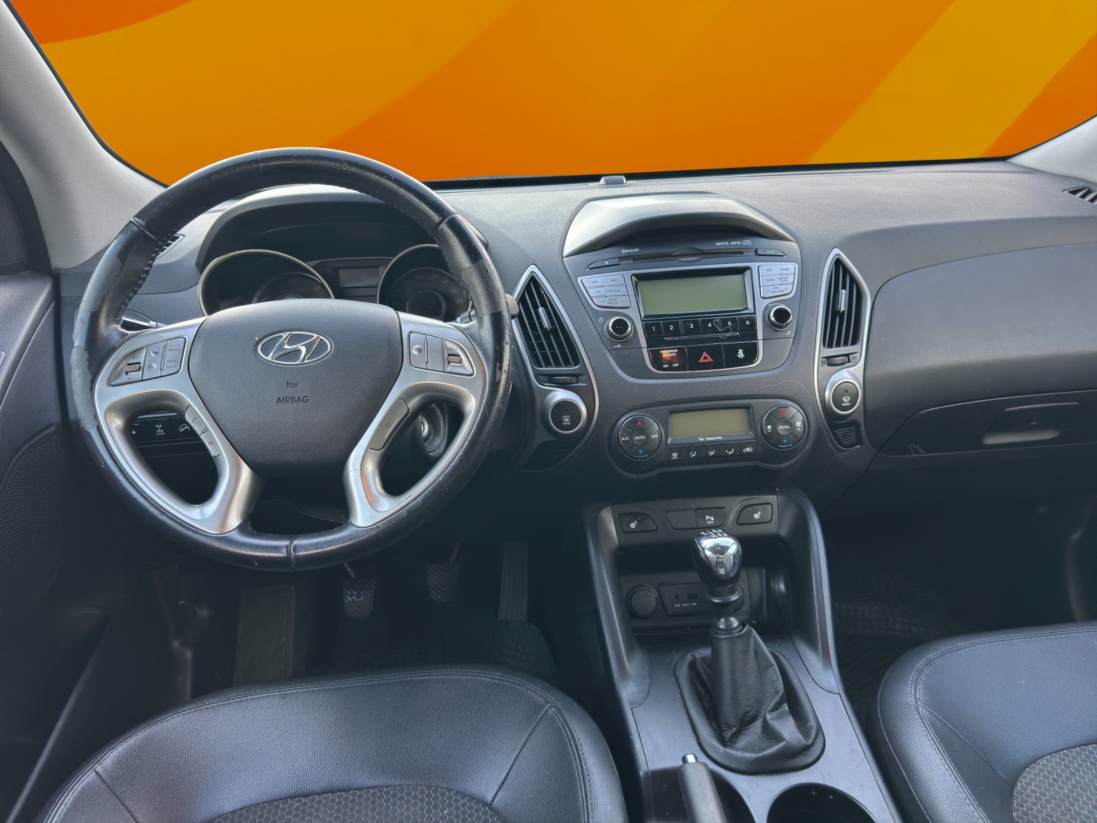 HYUNDAI iX 35 2.0 CRDi Style 4WD-image-8