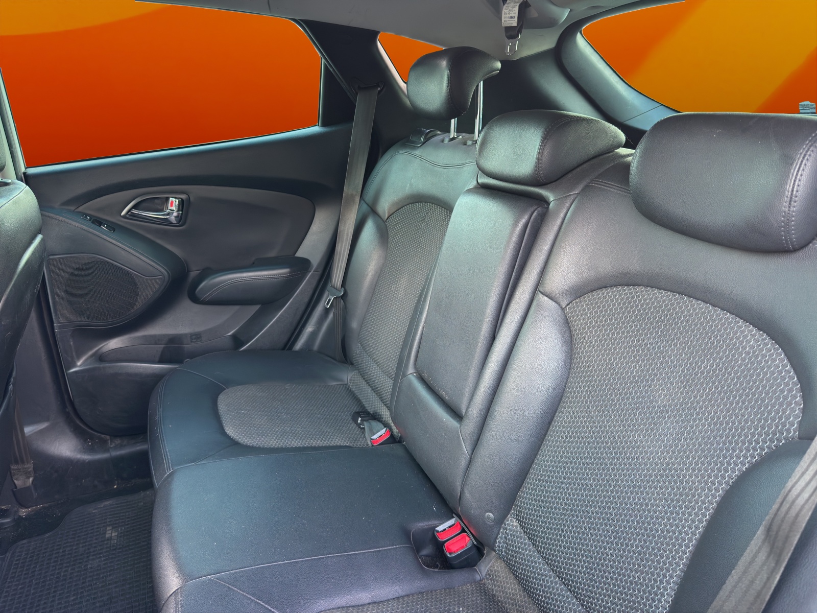 HYUNDAI iX 35 2.0 CRDi Style 4WD-image-10