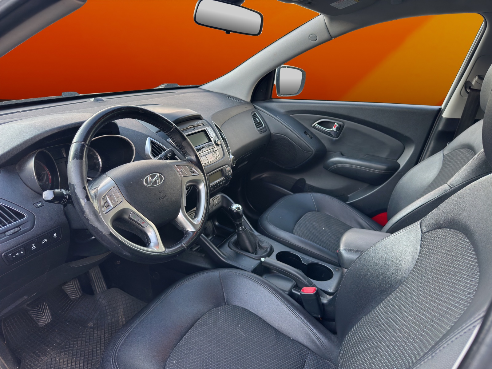 HYUNDAI iX 35 2.0 CRDi Style 4WD-image-9