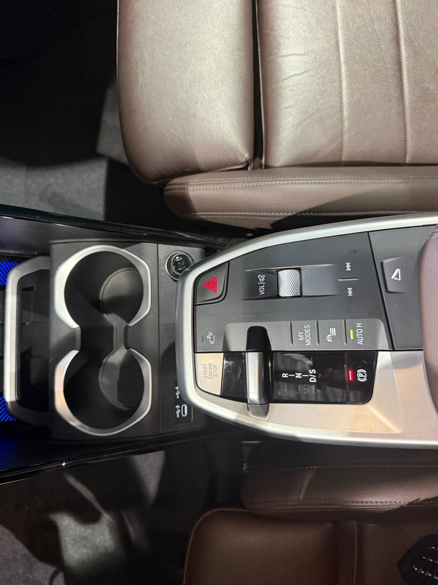 BMW X1 xDrive 30e M Sport-image-22
