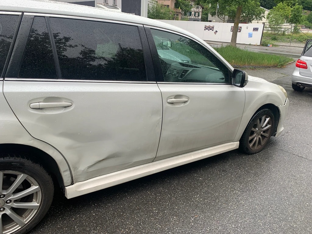 SUBARU Legacy 2.5i Swiss AWD Lineartronic-image-3