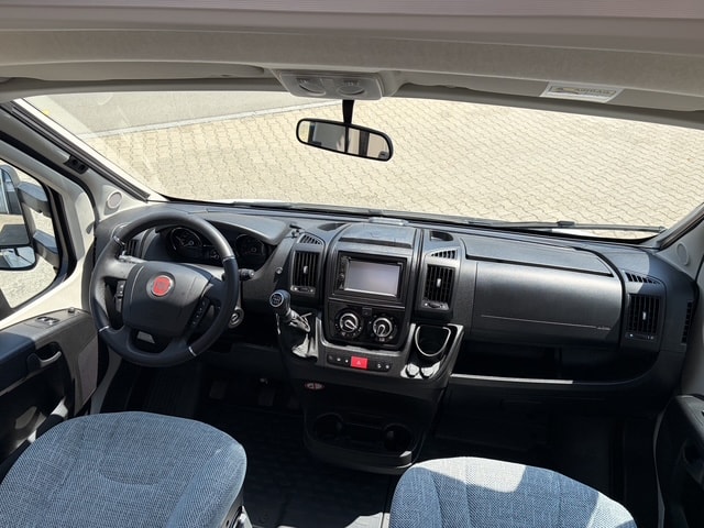 FIAT Dethleffs Just T7052-image-13