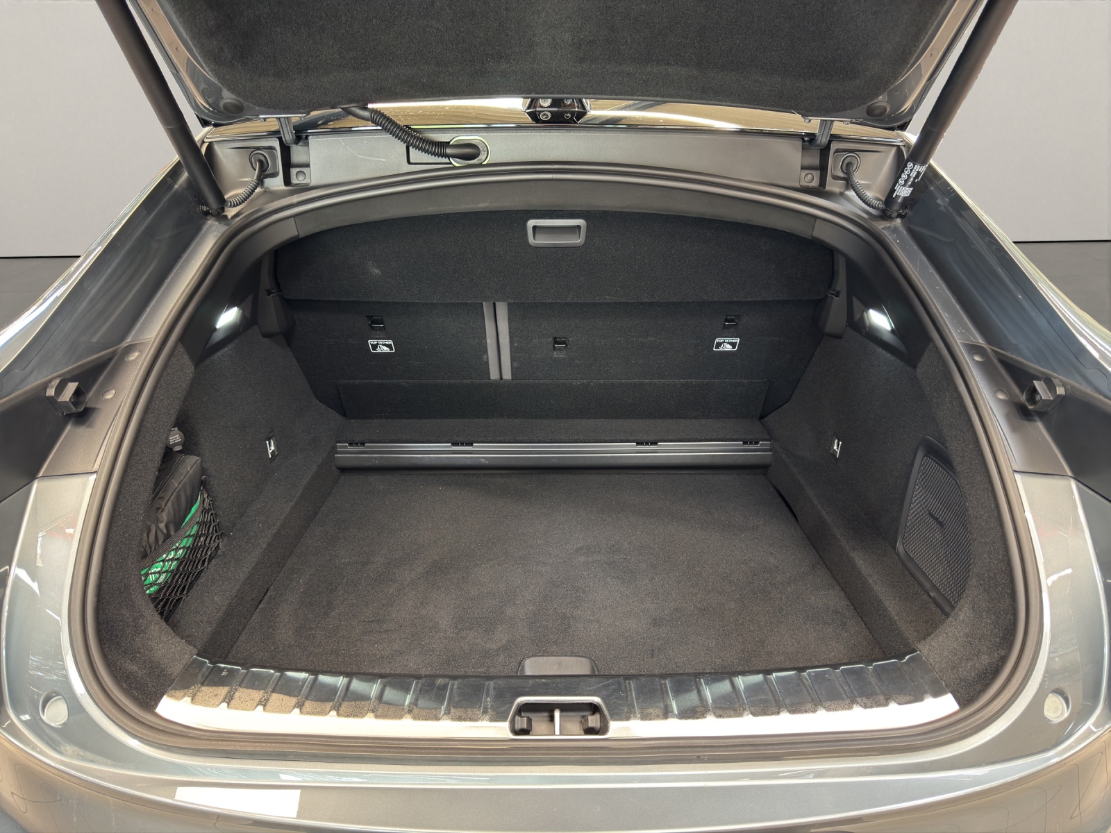 POLESTAR 4 Long Range Dual Motor Performance Prime-image-15