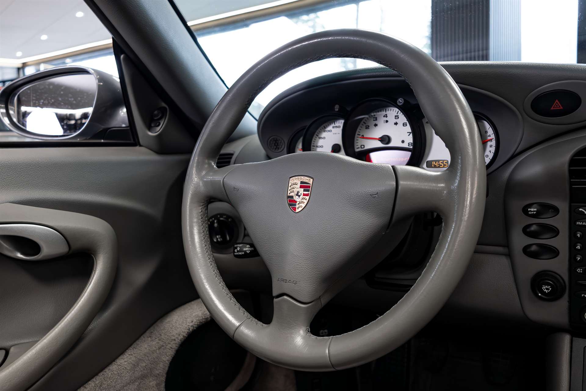 PORSCHE 911 Carrera 4 Cabrio / Hardtop!-image-8