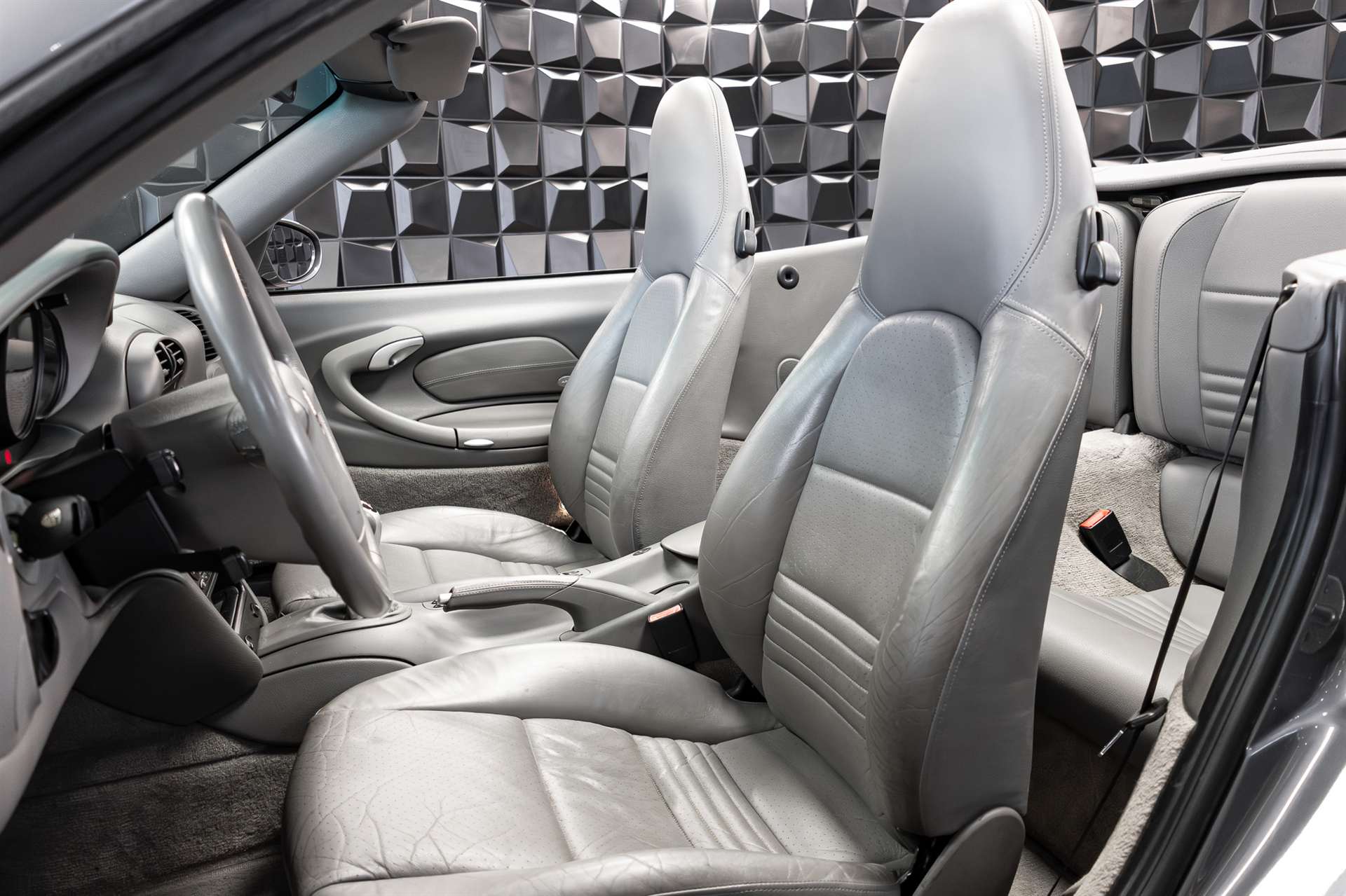 PORSCHE 911 Carrera 4 Cabrio / Hardtop!-image-13