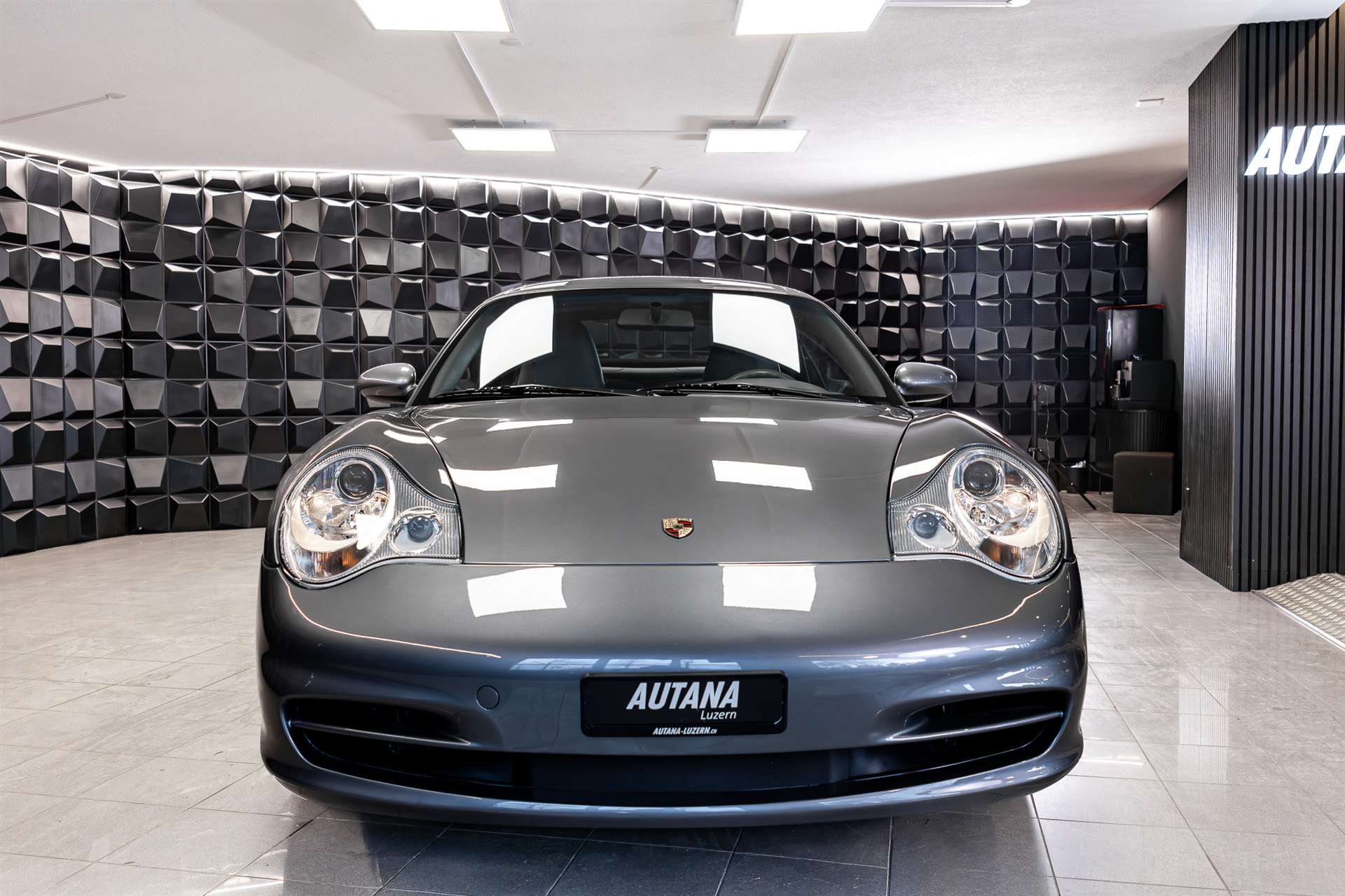 PORSCHE 911 Carrera 4 Cabrio / Hardtop!-image-5