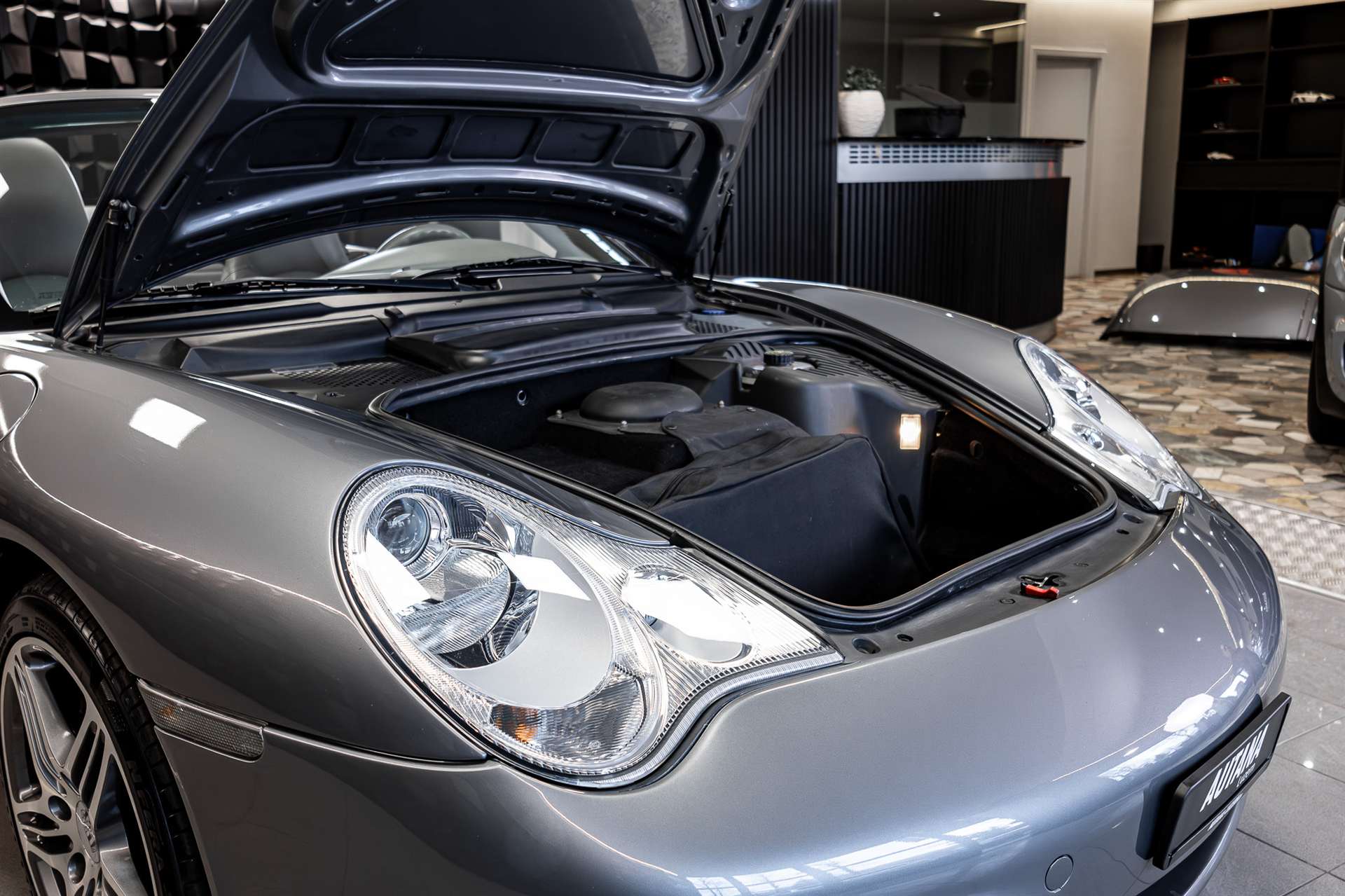 PORSCHE 911 Carrera 4 Cabrio / Hardtop!-image-19