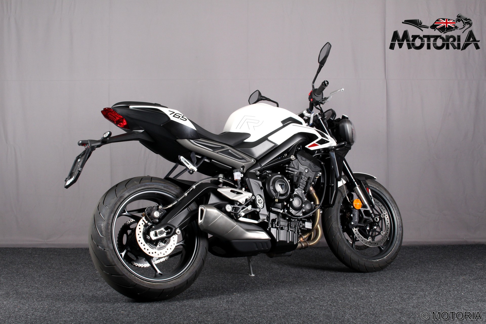 TRIUMPH Street Triple R 765-showroom-element-2