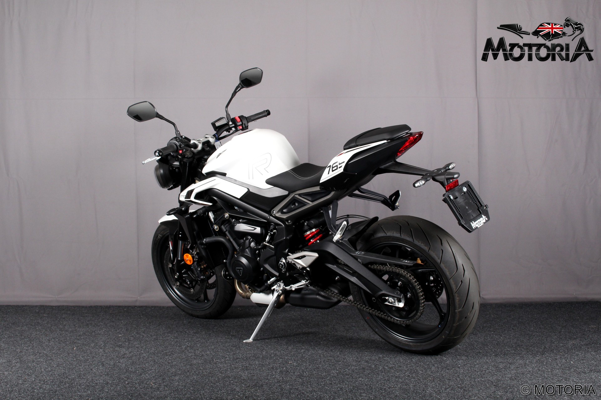 TRIUMPH Street Triple R 765-image-4