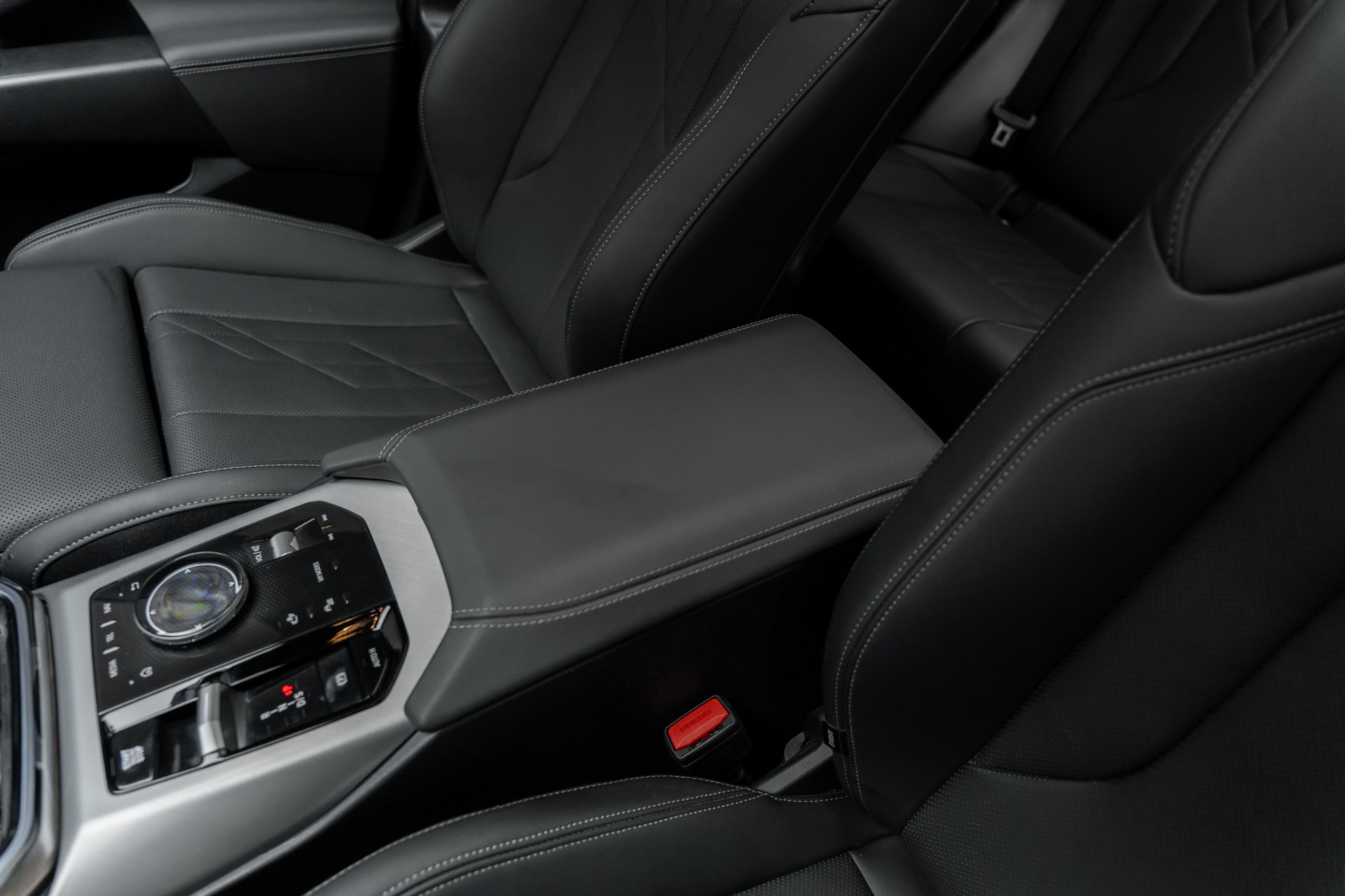 BMW X3 xDrive 48V 20d M Sport-image-16