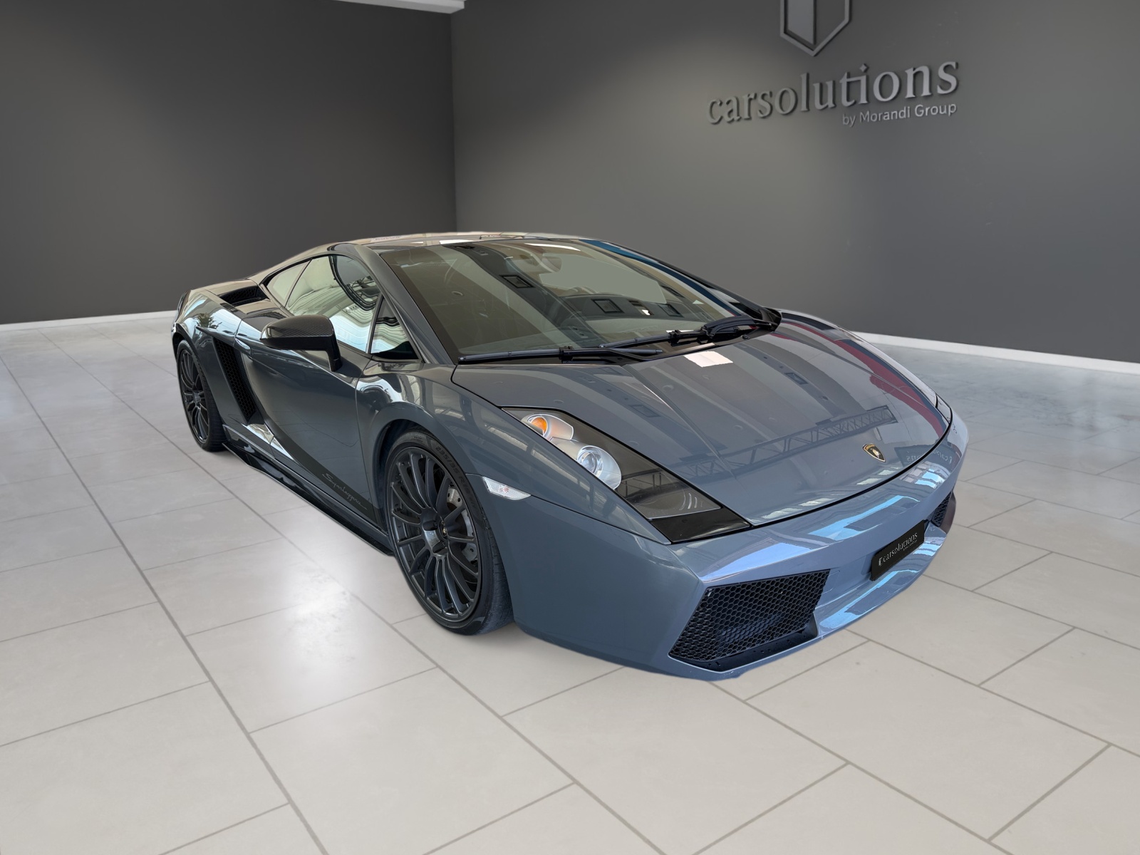 LAMBORGHINI Superleggera-image-4