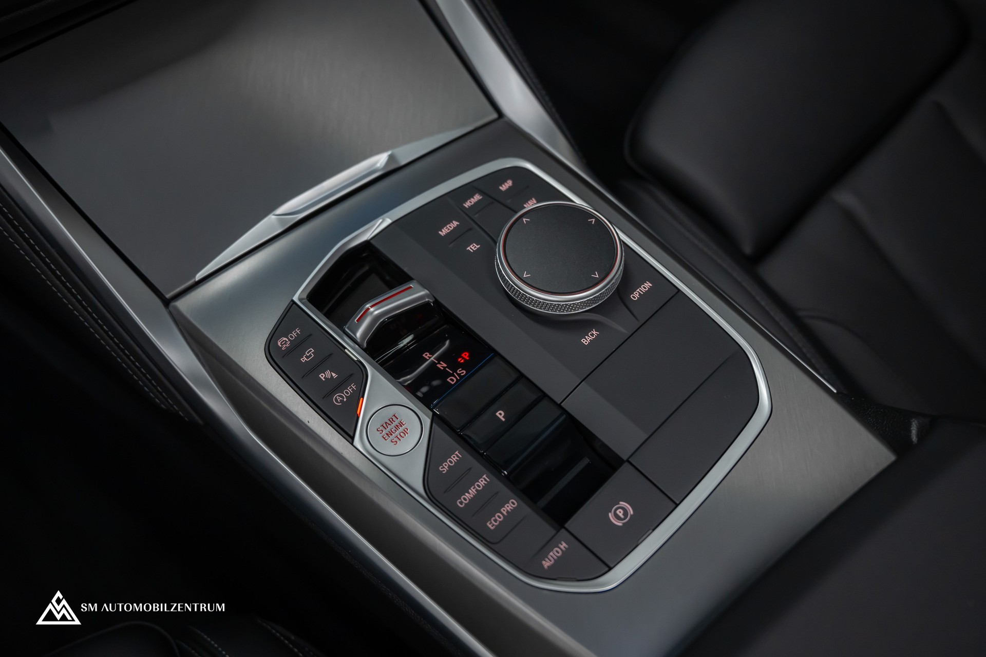 BMW M240i xDrive Coupé / Panorama / el. Memorysitze / Werksgarantie-image-28