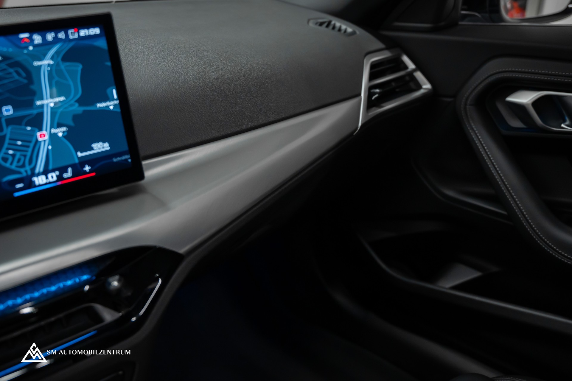 BMW M240i xDrive Coupé / Panorama / el. Memorysitze / Werksgarantie-image-27