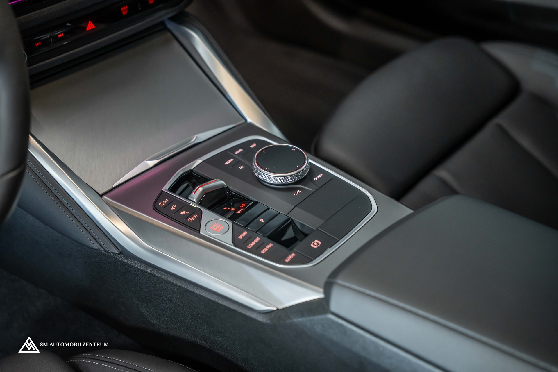 BMW M240i xDrive Coupé / Panorama / el. Memorysitze / Werksgarantie-image-15