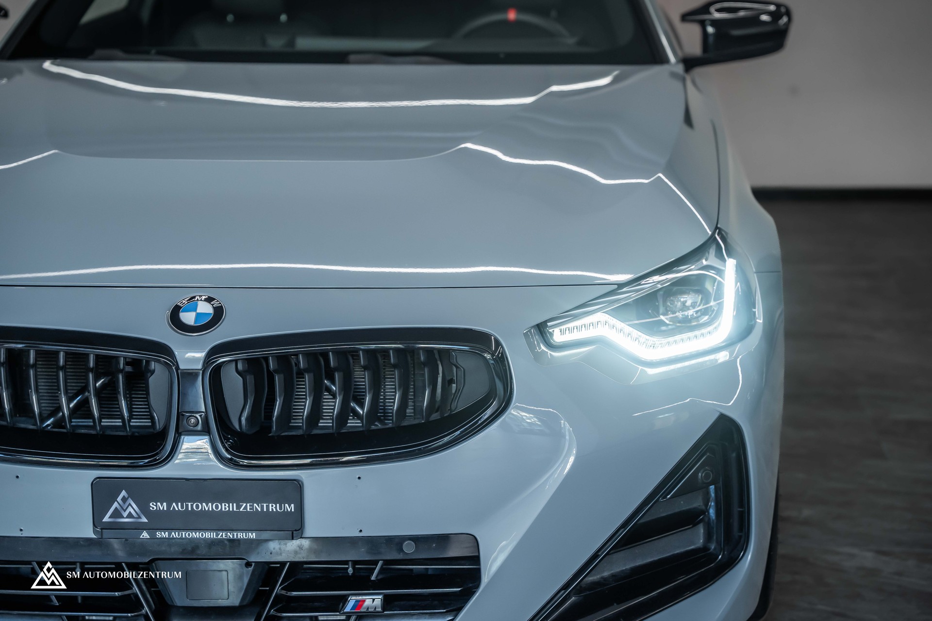 BMW M240i xDrive Coupé / Panorama / el. Memorysitze / Werksgarantie-image-2