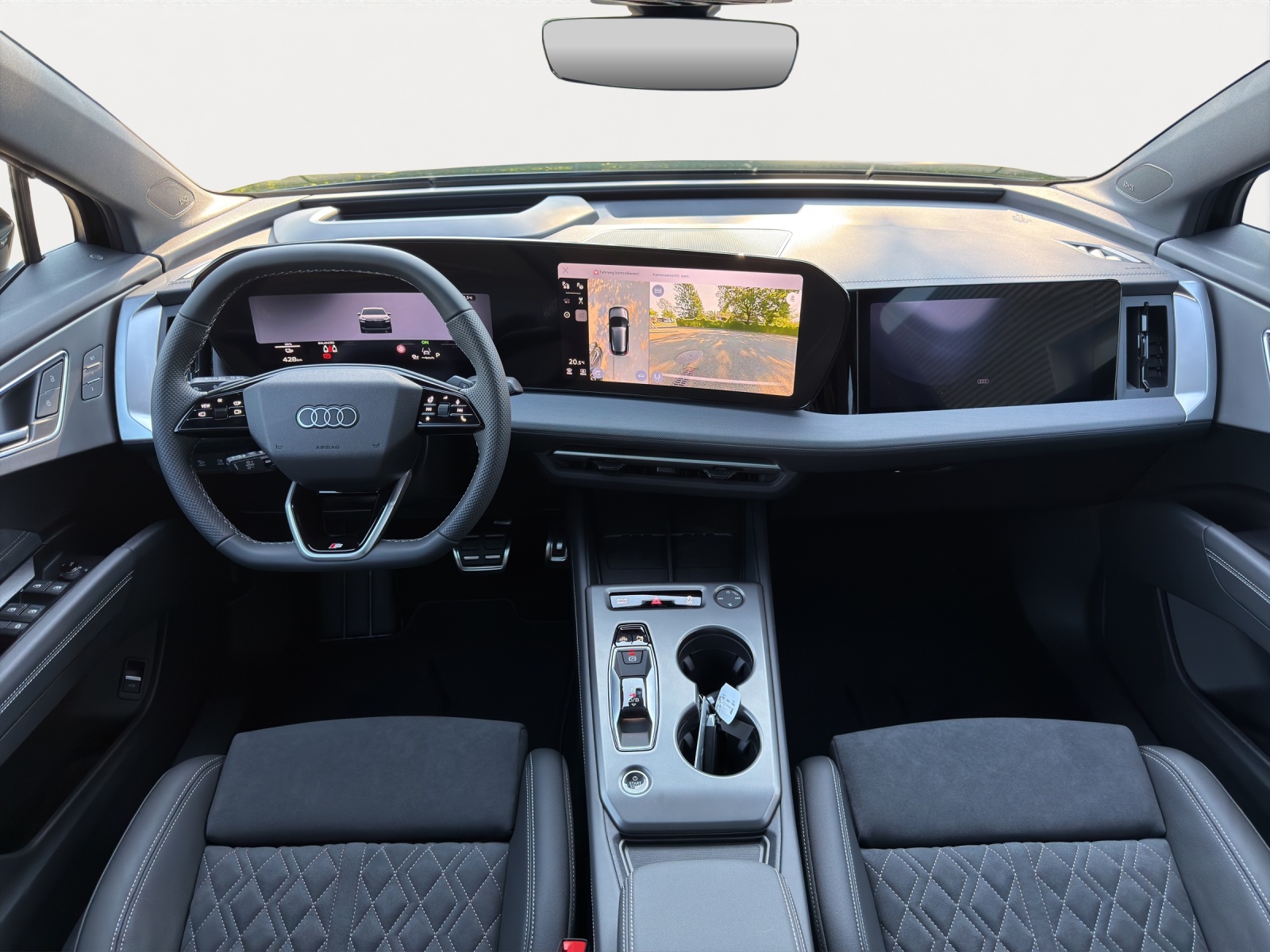 AUDI Q4 SUV e-tron quattro performance 340PS-image-5