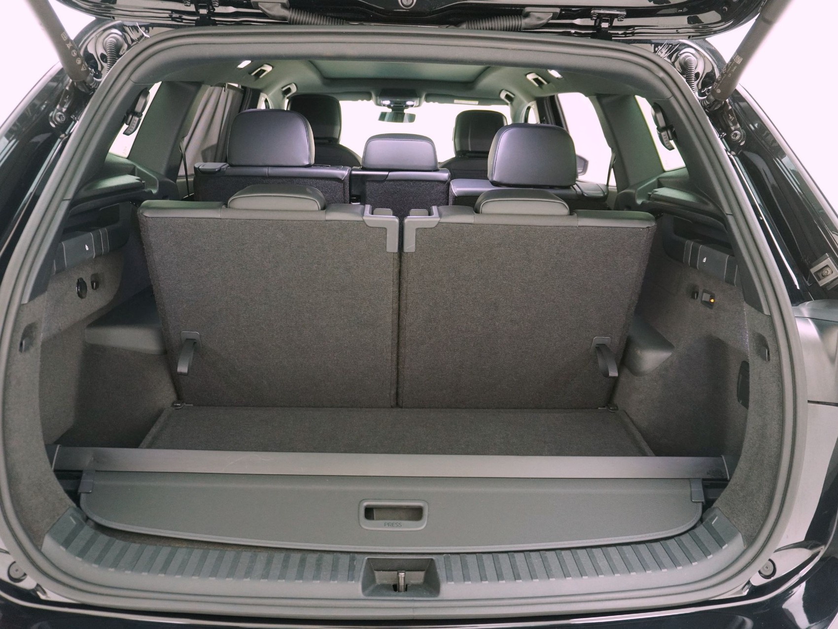 VW Tayron 2.0 TSI DSG R-Line Black Style 4Motion **VW Werksgarantie bis 10/2030**-image-15
