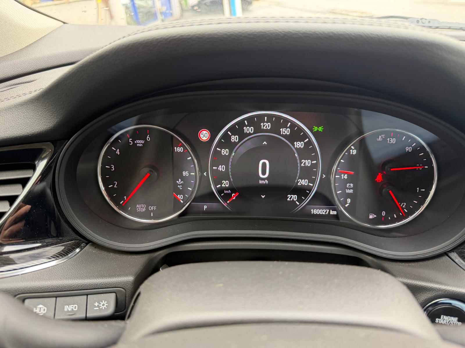 OPEL Insignia 2.0 CDTI Sports Tourer Edition Automatic-image-5