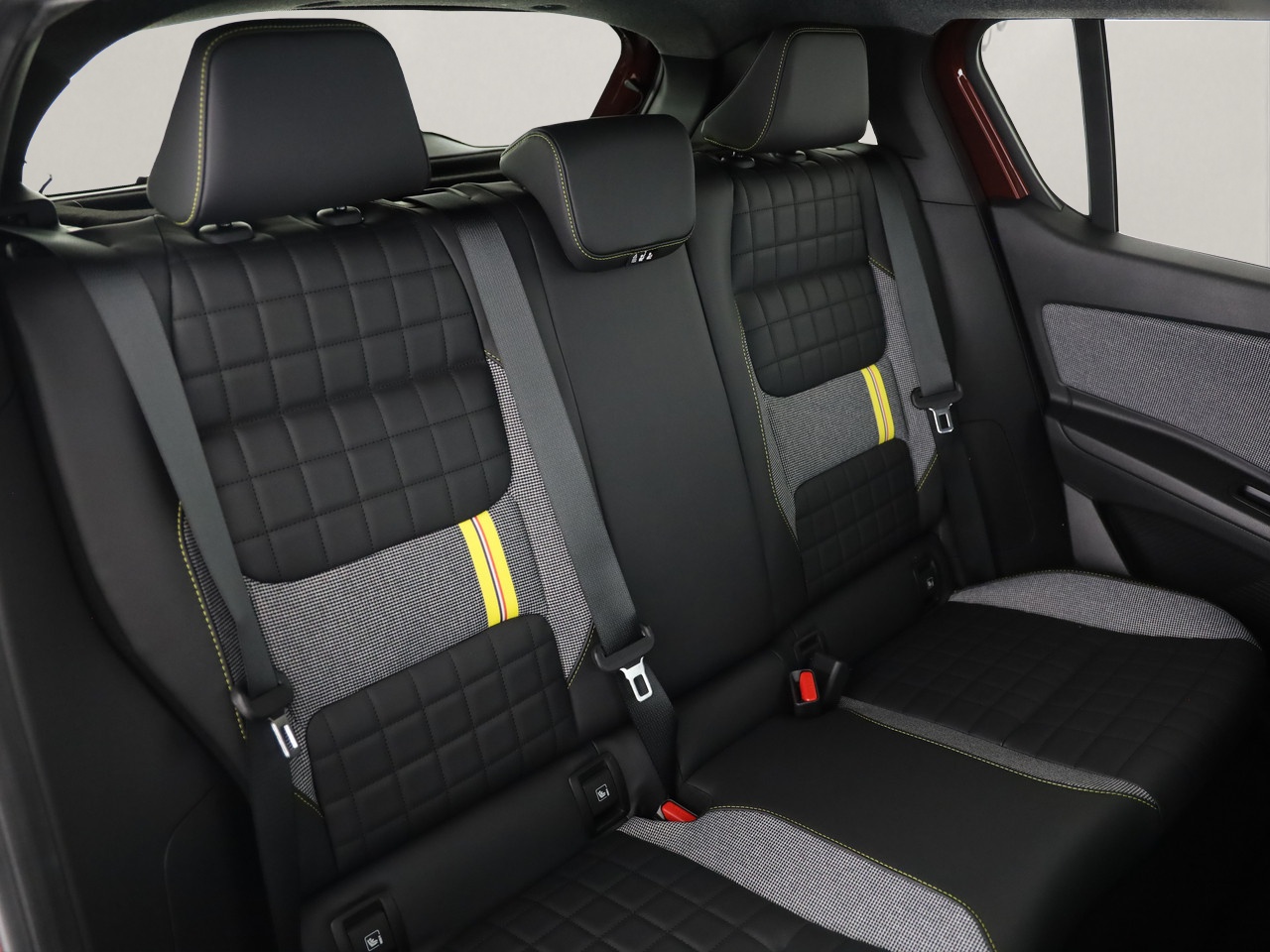 RENAULT R4 E-Tech Comfort Range iconic-image-7