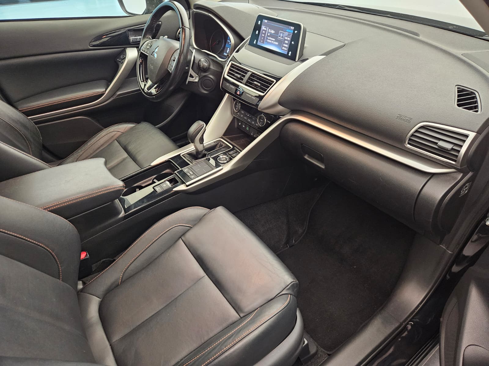 MITSUBISHI Eclipse Cross 1.5 T-Mivec Diamond 4WD CVT-image-11