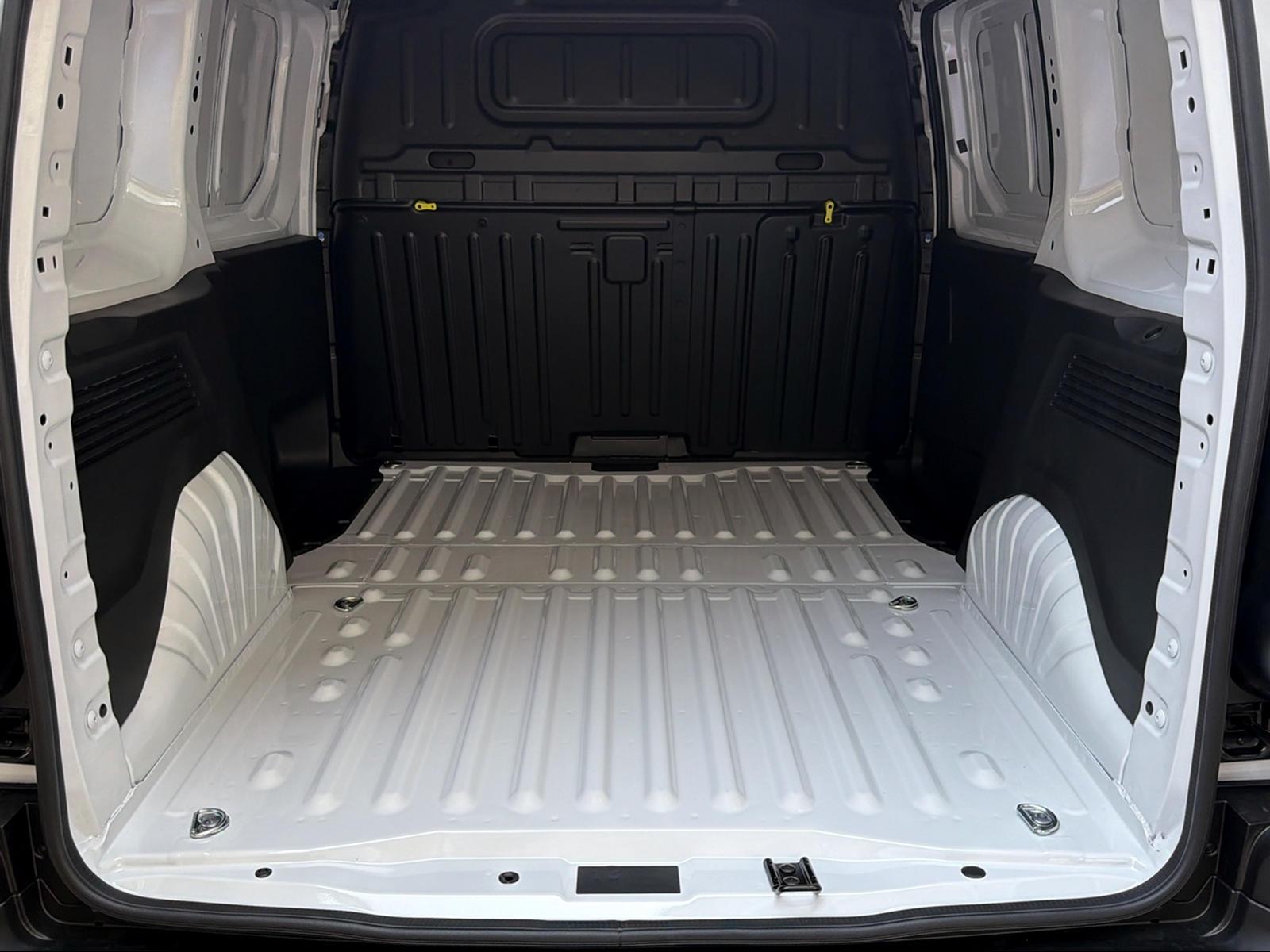 TOYOTA PROACE CITY Van L1 1.5 D Active-image-6