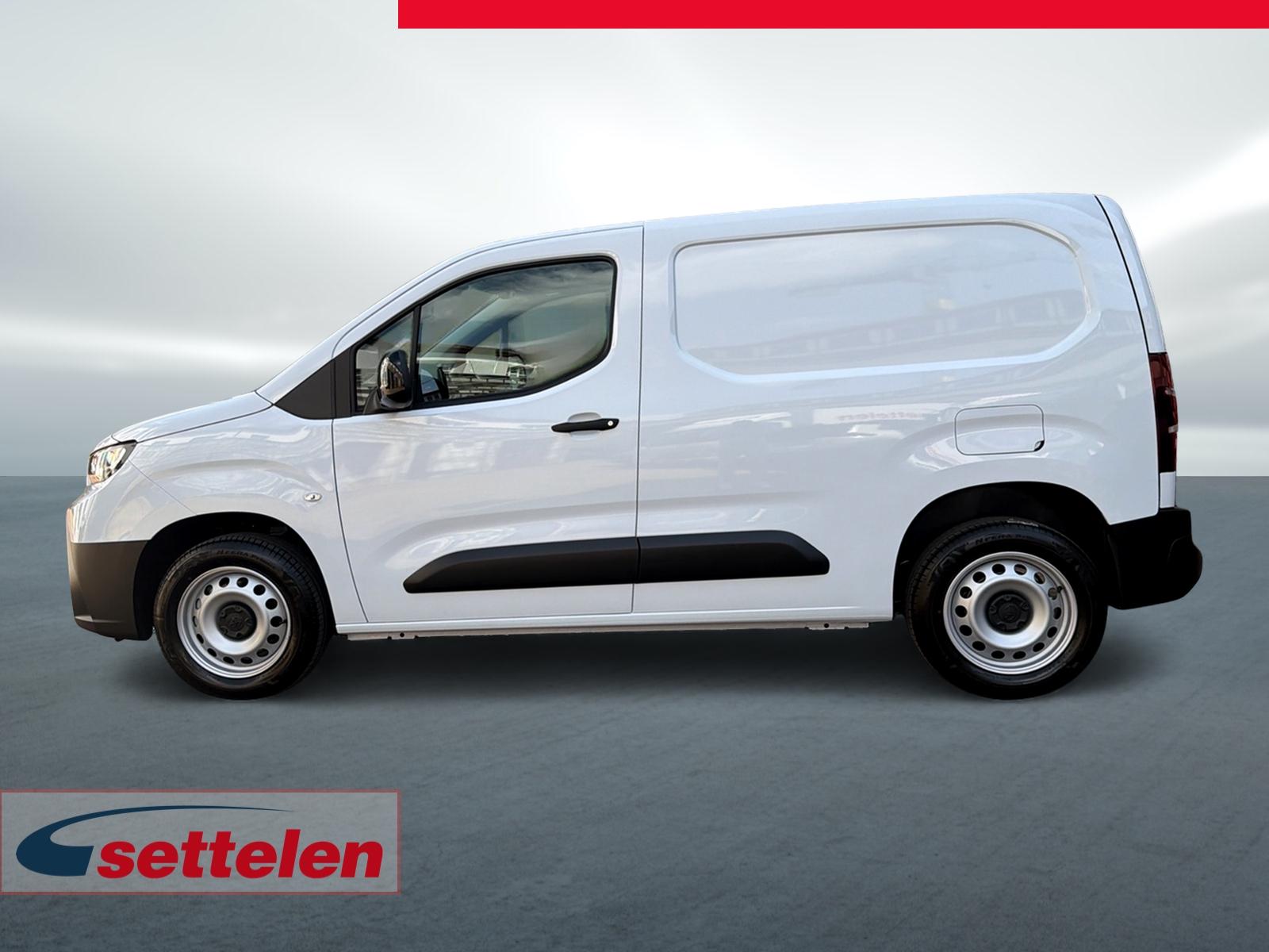 TOYOTA PROACE CITY Van L1 1.5 D Active-image-8